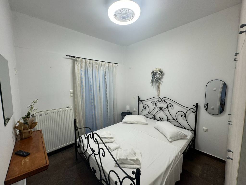 Apartment: double bedroom