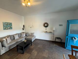 Apartment: living area