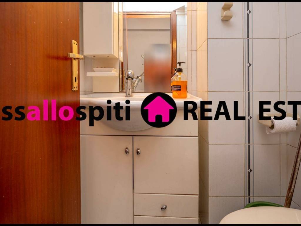 LOYTRO MESA STO GRAPHEIO