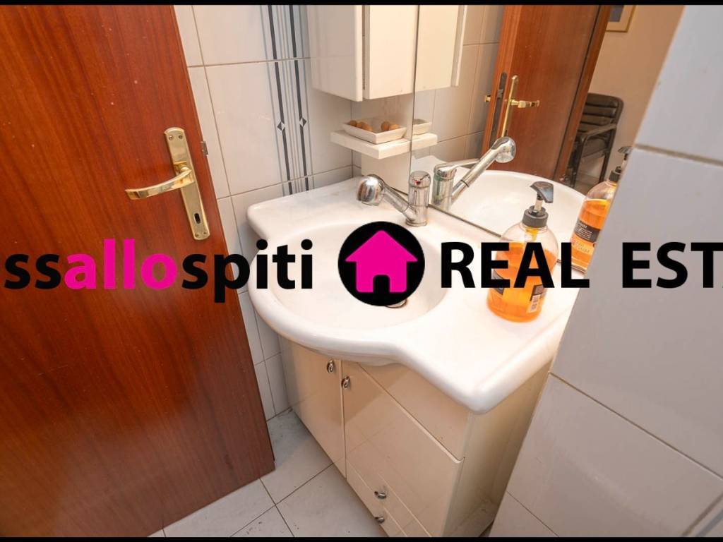 LOYTRO MESA STO GRAPHEIO