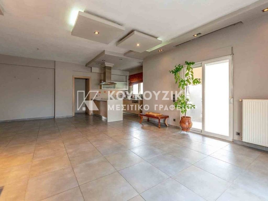 Σαλοκουζίνα