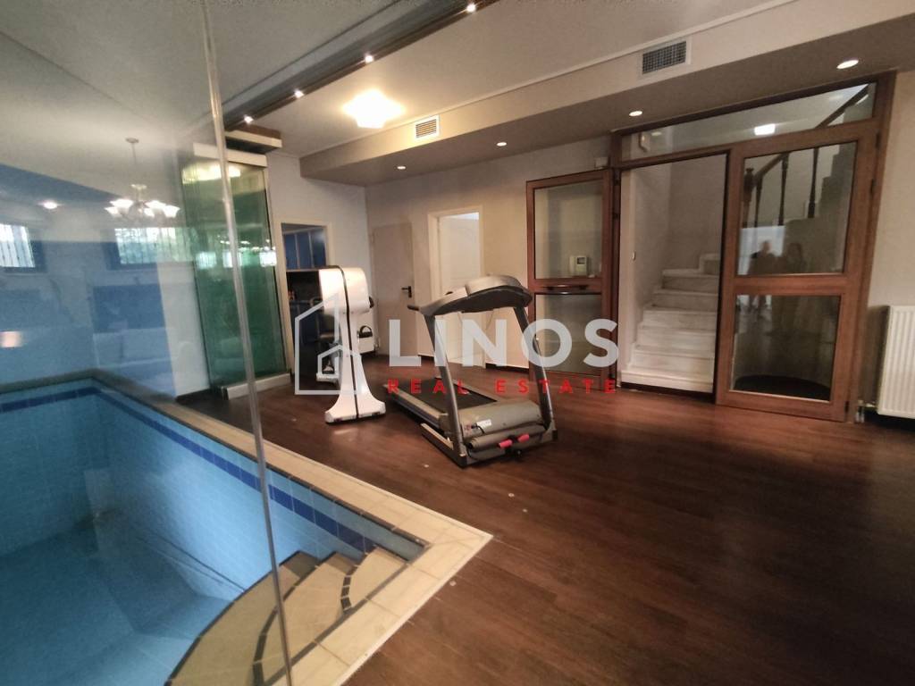 Εσωτερικοι χώροι