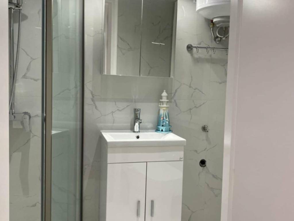 Δεύτερη γκαρσονιέρα