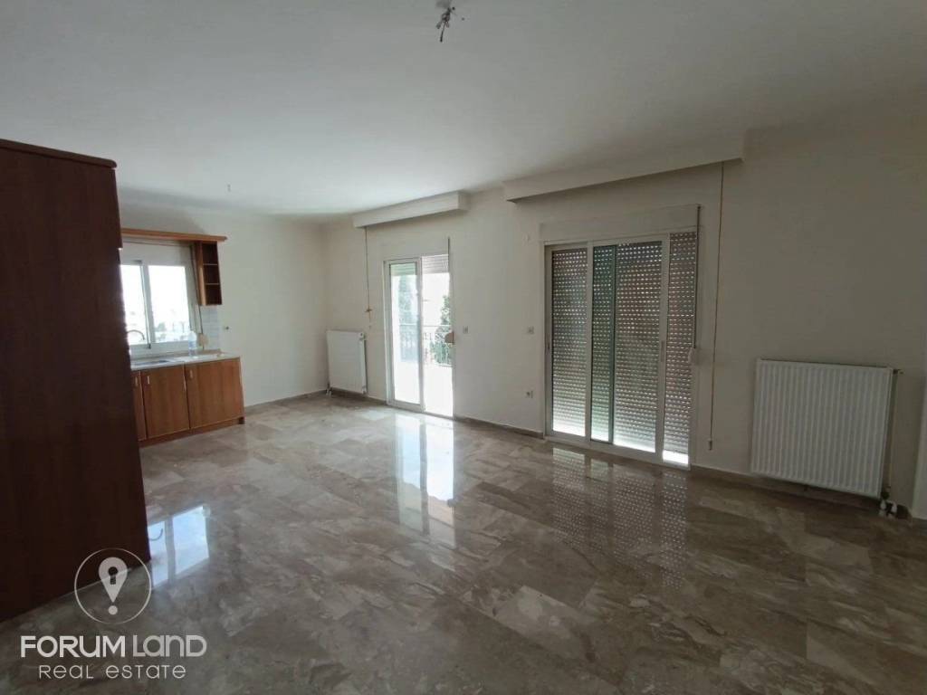 Forumland Real Estate, Σαλοκουζίνα