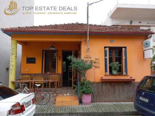 Yperypsomeno isogeio -mprostine beranta -kentrike eisodos