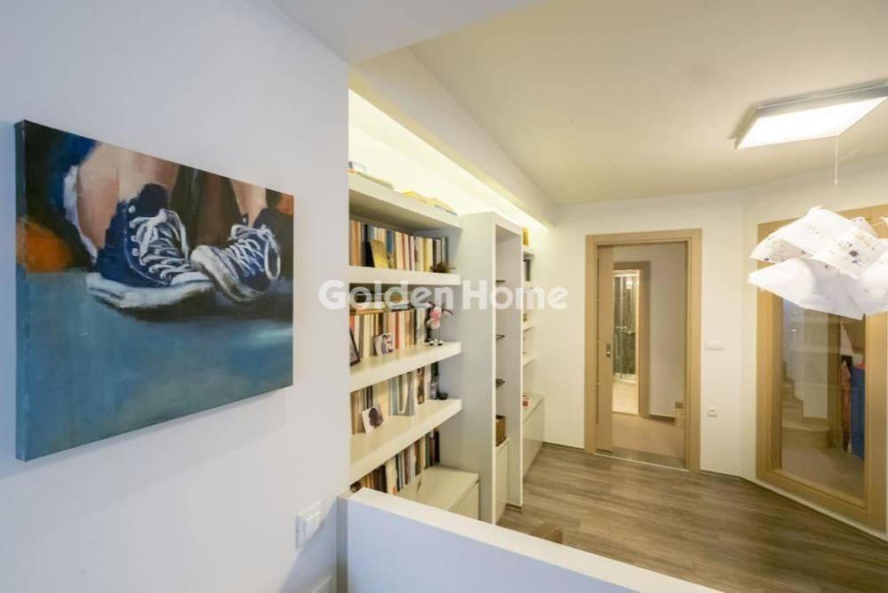 Χολ - Διάδρομος