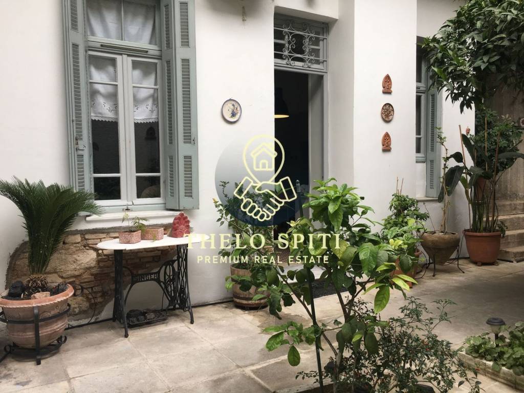 Εσωτερικοι χώροι