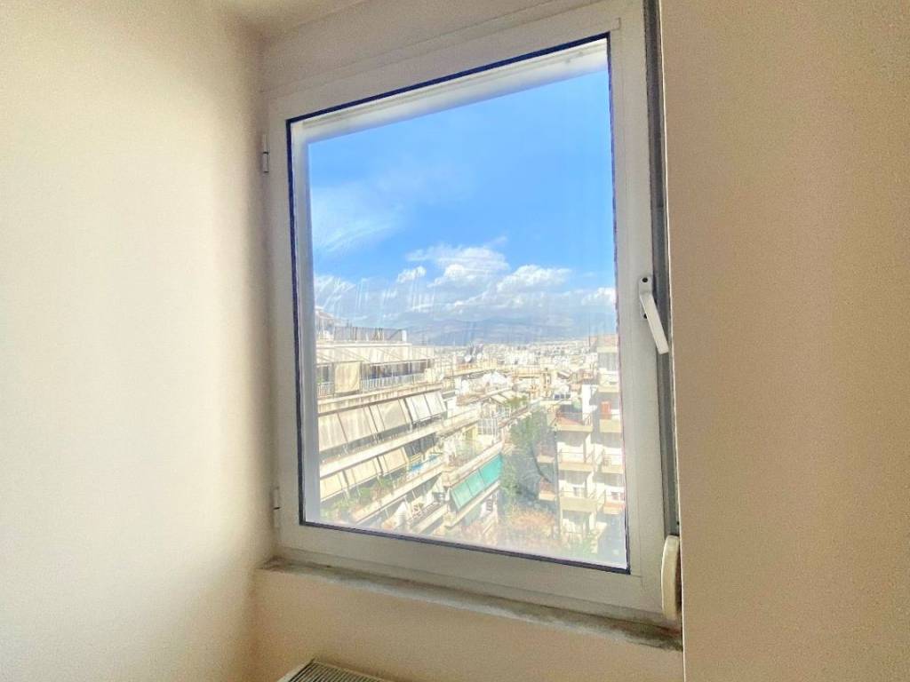 To parathyro toy B ypnodomatioy me ten megale ntoylapa