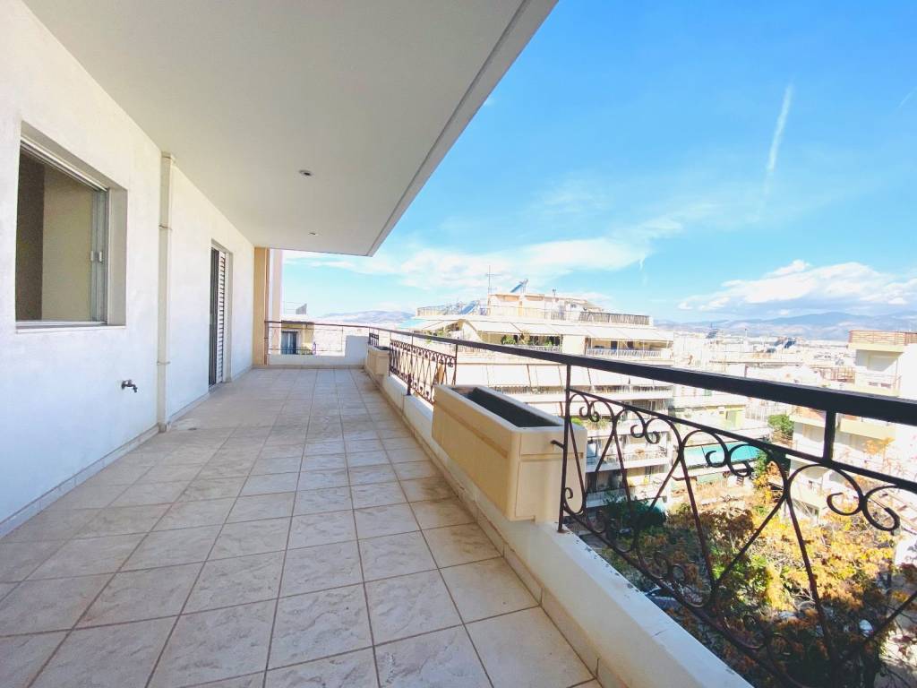 THea apo ten beranta toy salonioy