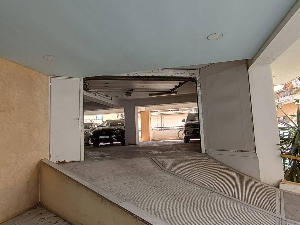 Eisodos kleistoy gkaraz