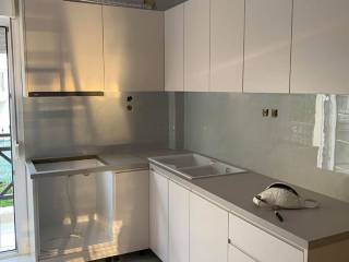 Τμήμα σαλοκουζίνας στο μεσαίο επίπεδο