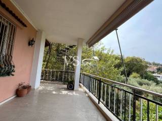 Θέα απο μπαλκόνι