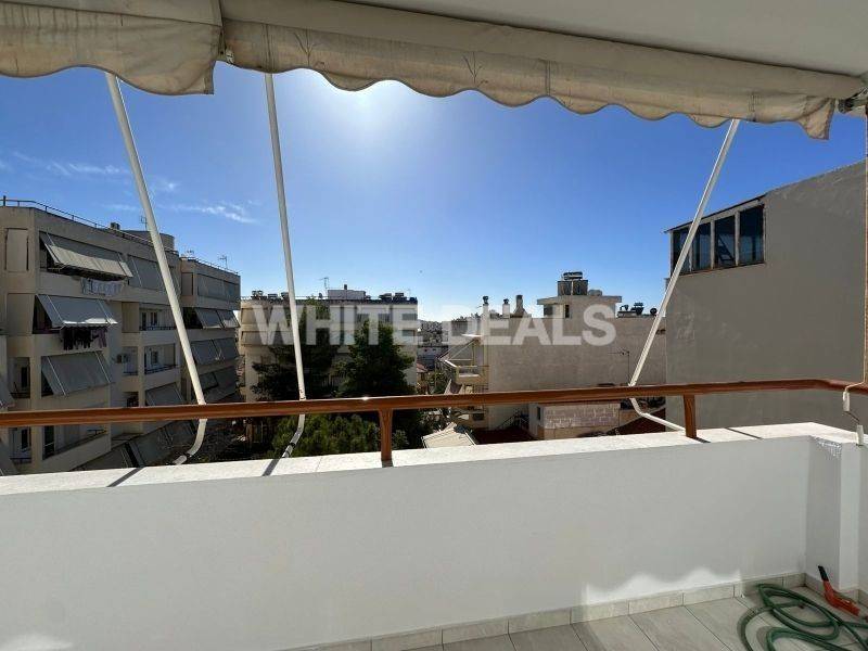 Θέα από μπαλκόνι