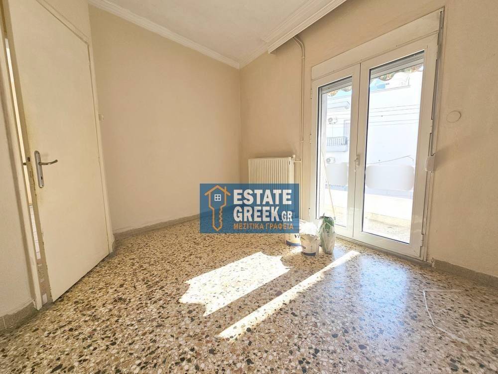 ★ Ρετιρέ ★ ΑΝΕΞΑΡΤΗΤΟ ★ Χωρίς κοινόχρηστα ★ Με δικαίωμα στην ταράτσα