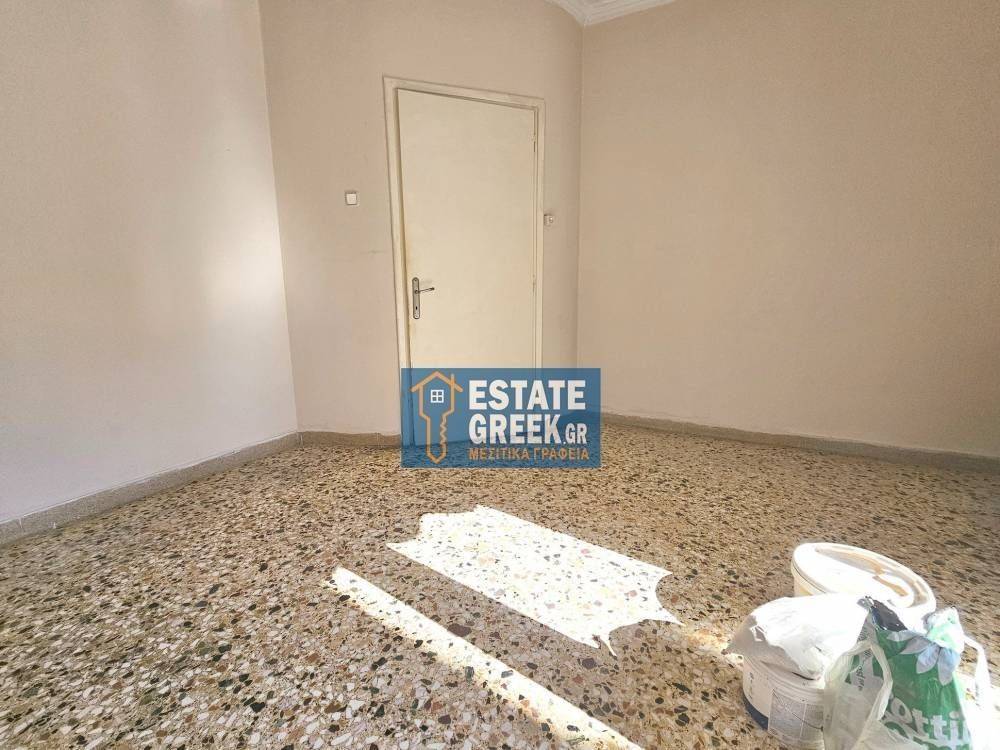 ★ Ρετιρέ ★ ΑΝΕΞΑΡΤΗΤΟ ★ Χωρίς κοινόχρηστα ★ Με δικαίωμα στην ταράτσα