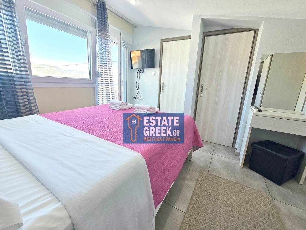  ★ Available until 10/5 ★ Price includes internet, water, and common expenses ★ 