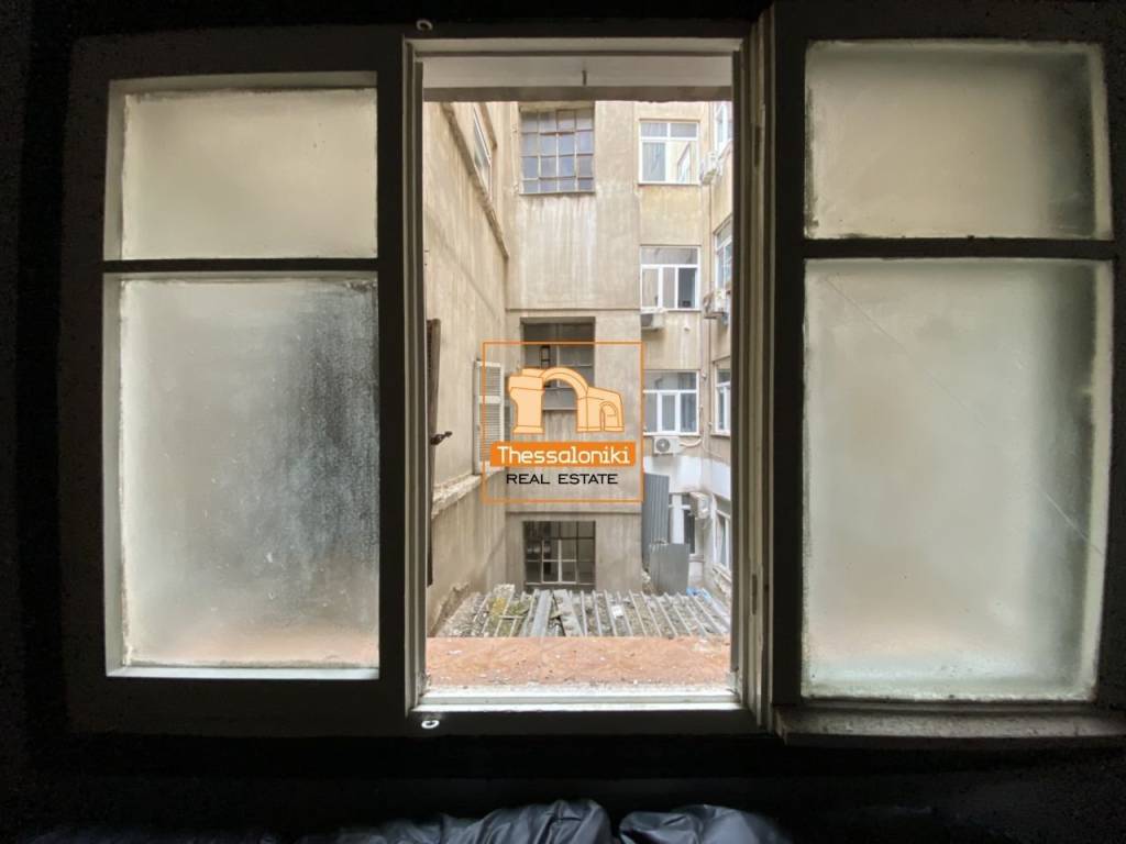 Κρατικό Ωδείο Θεσσαλονίκης, Γραφείο, 20 τ.μ.