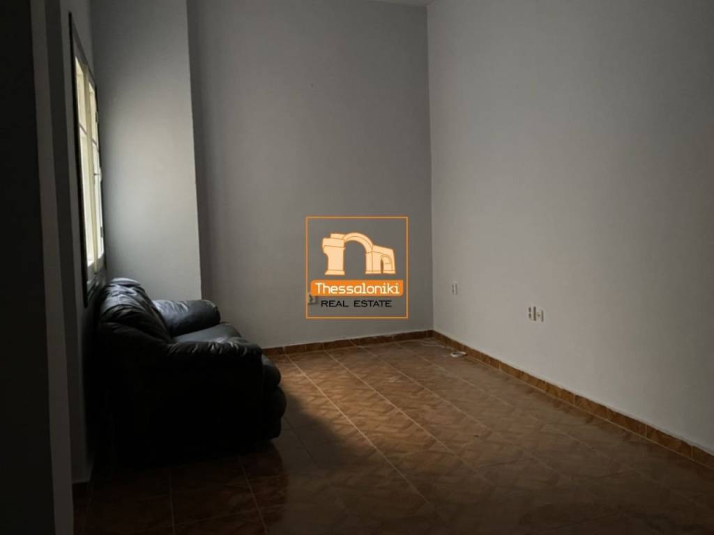 Κρατικό Ωδείο Θεσσαλονίκης, Γραφείο, 20 τ.μ.