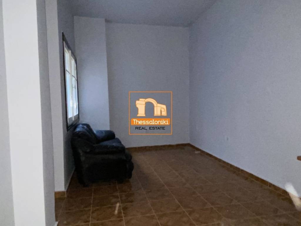 Κρατικό Ωδείο Θεσσαλονίκης, Γραφείο, 20 τ.μ.