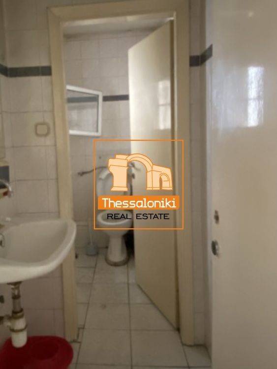 Πλ. Αντιγονιδών, Γραφείο, 255 τ.μ.