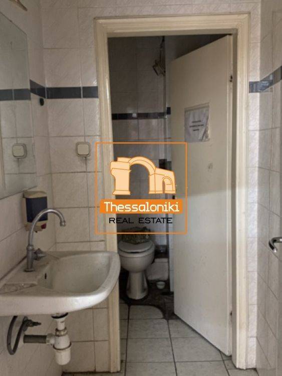 Πλ. Αντιγονιδών, Γραφείο, 255 τ.μ.