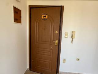 θωρακισμενη πόρτα