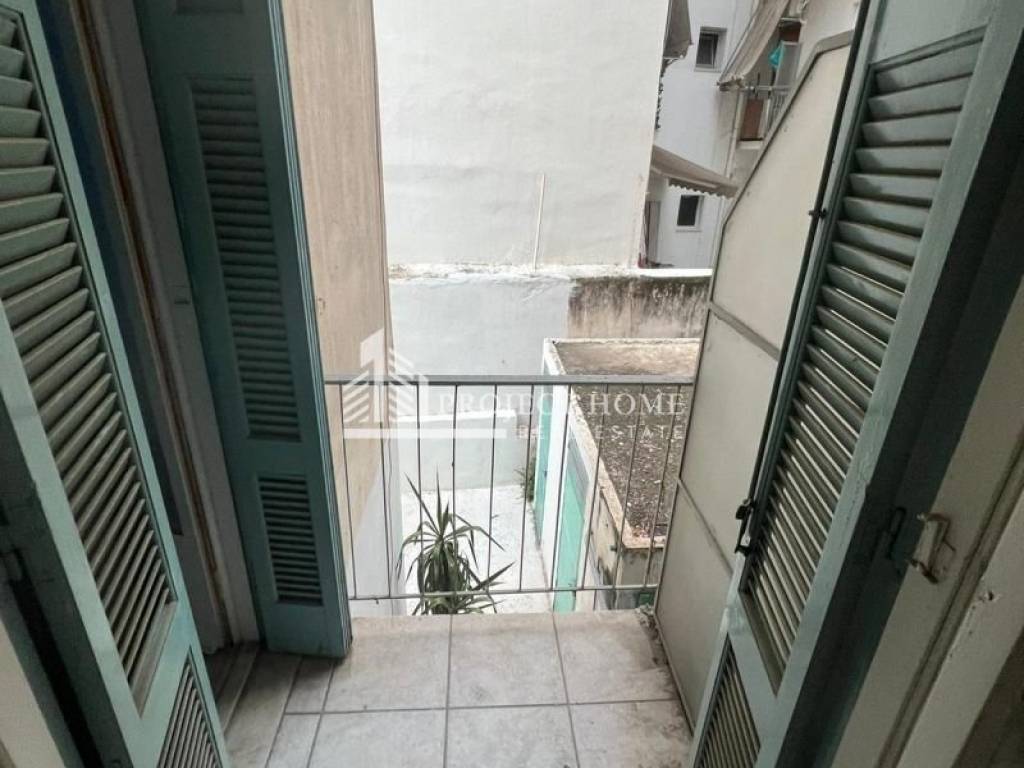 Θέα από μπαλκόνι