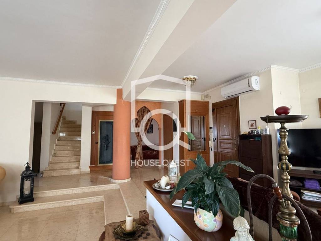 Εσωτερικοι χώροι