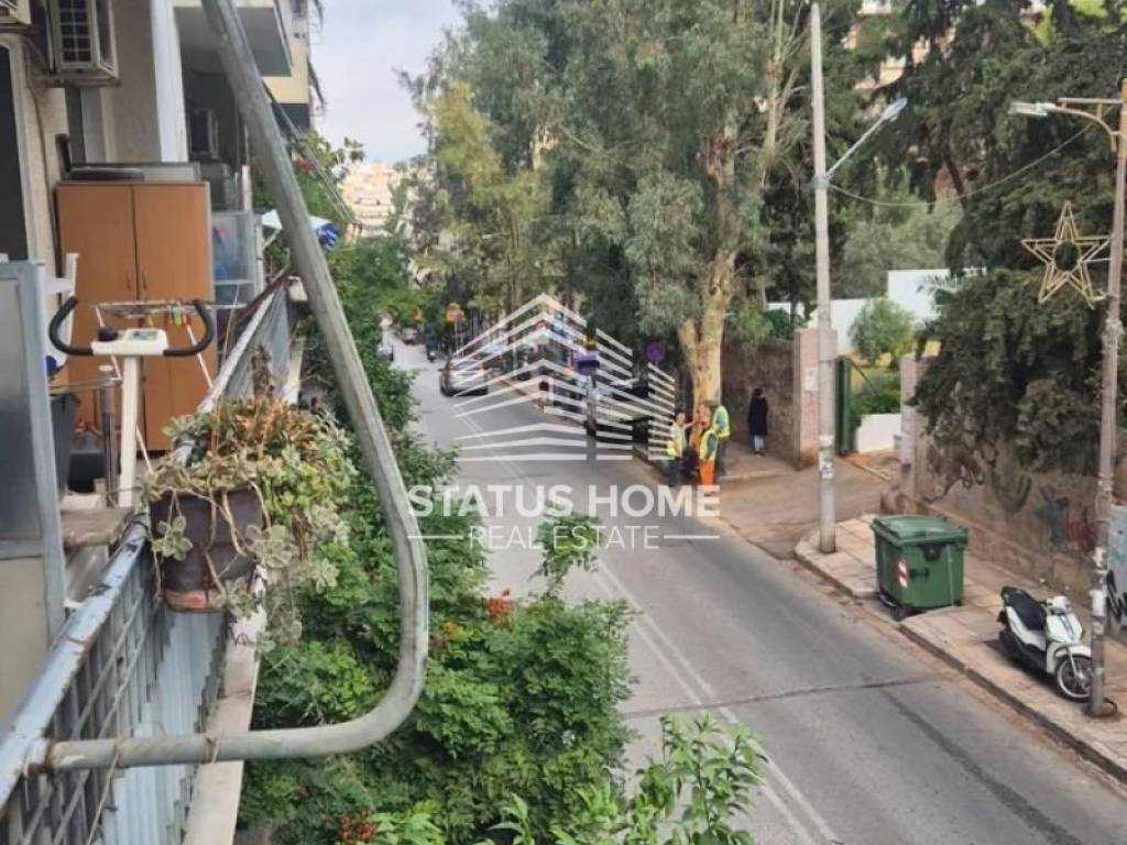 Θέα από μπαλκόνι