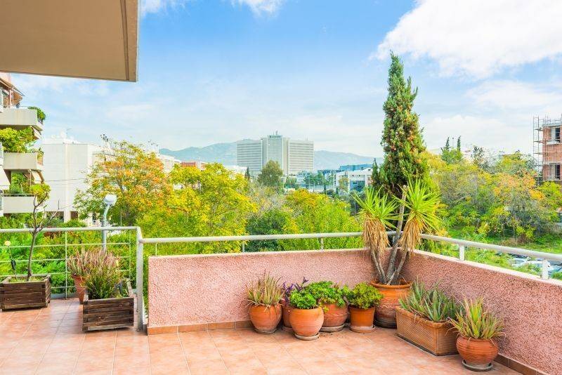 Θέα από μπαλκόνι