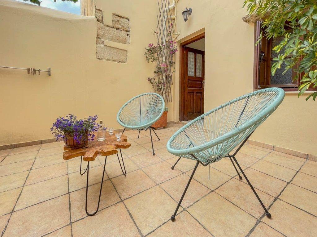 Εσωτερικοι χώροι