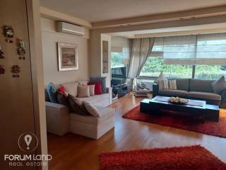 Forumland Real Estate, Σαλόνι με τζάκι