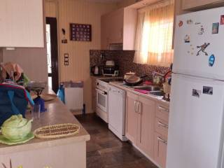 Koyzina anakainismene me elektrikes syskeyes