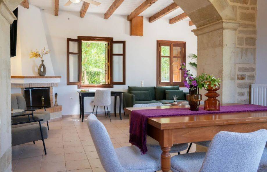 Εσωτερικοι χώροι