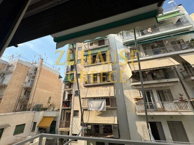 Θέα από μπαλκόνι