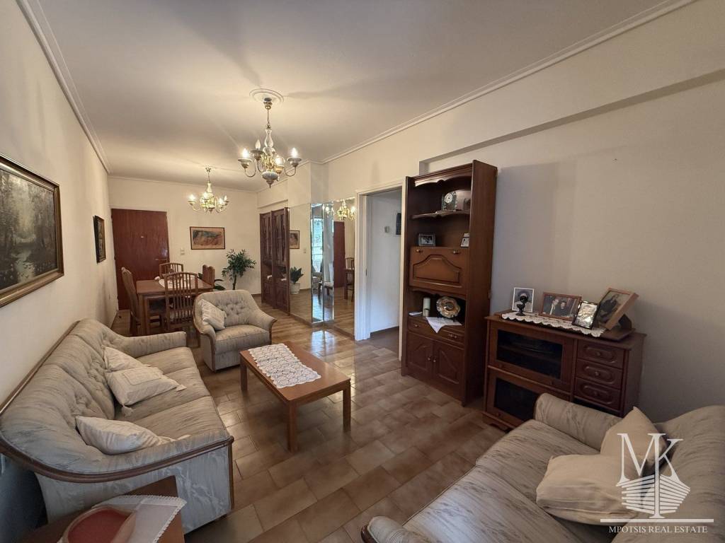 Σαλοτραπεζαρία