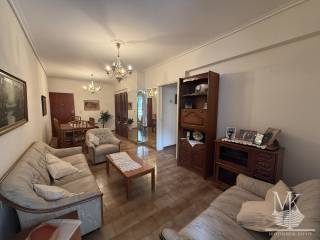 Σαλοτραπεζαρία