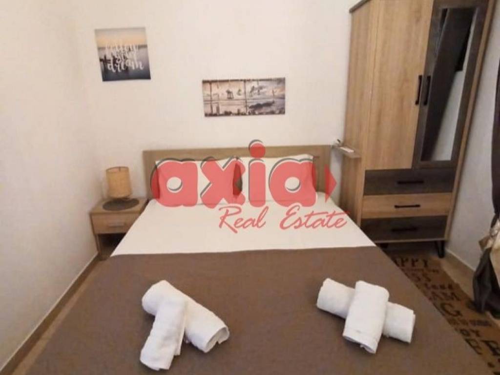 Ενοικιάζεται ΑΠΟ 5/9 ΕΩΣ 30/6 διαμέρισμα 65τ.μ. που βρίσκεται  στο ισόγειο οικοδομής 