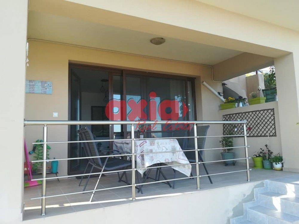 Ενοικιάζεται ΑΠΟ 5/9 ΕΩΣ 30/6 διαμέρισμα 65τ.μ. που βρίσκεται  στο ισόγειο οικοδομής 