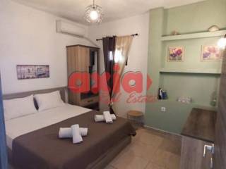 Ενοικιάζεται ΑΠΟ 5/9 ΕΩΣ 30/6 διαμέρισμα 65τ.μ. που βρίσκεται  στο ισόγειο οικοδομής 