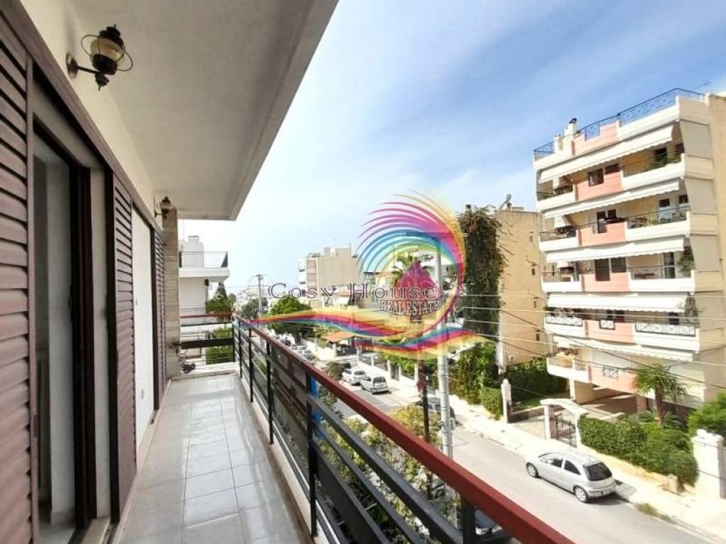 Θέα από μπαλκόνι