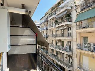 Θέα από το μπαλκόνι 2