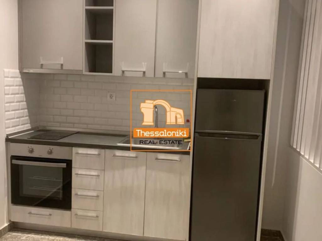 Πλ. Αντιγονιδών, Γκαρσονιέρα, 50 τ.μ.