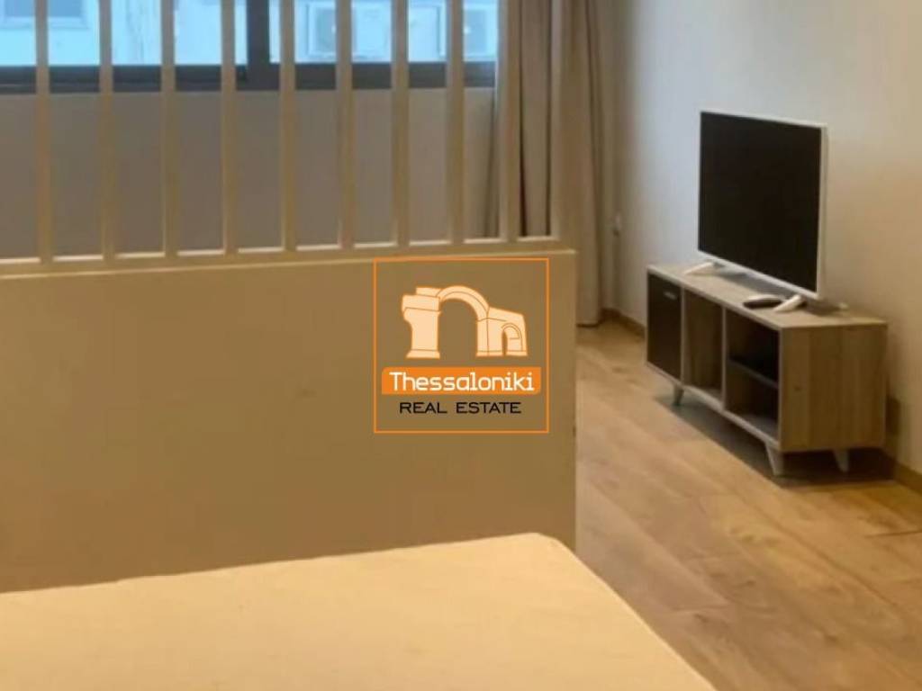 Πλ. Αντιγονιδών, Γκαρσονιέρα, 50 τ.μ.