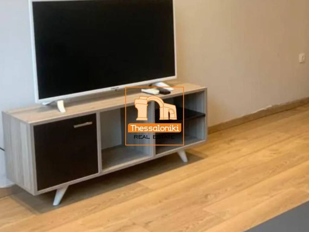 Πλ. Αντιγονιδών, Γκαρσονιέρα, 50 τ.μ.