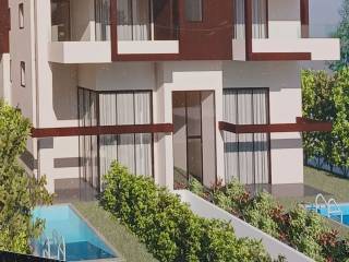 Ιδιόχρηστος κήπος και πισίνα.