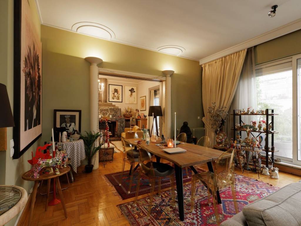 Εσωτερικοι χώροι