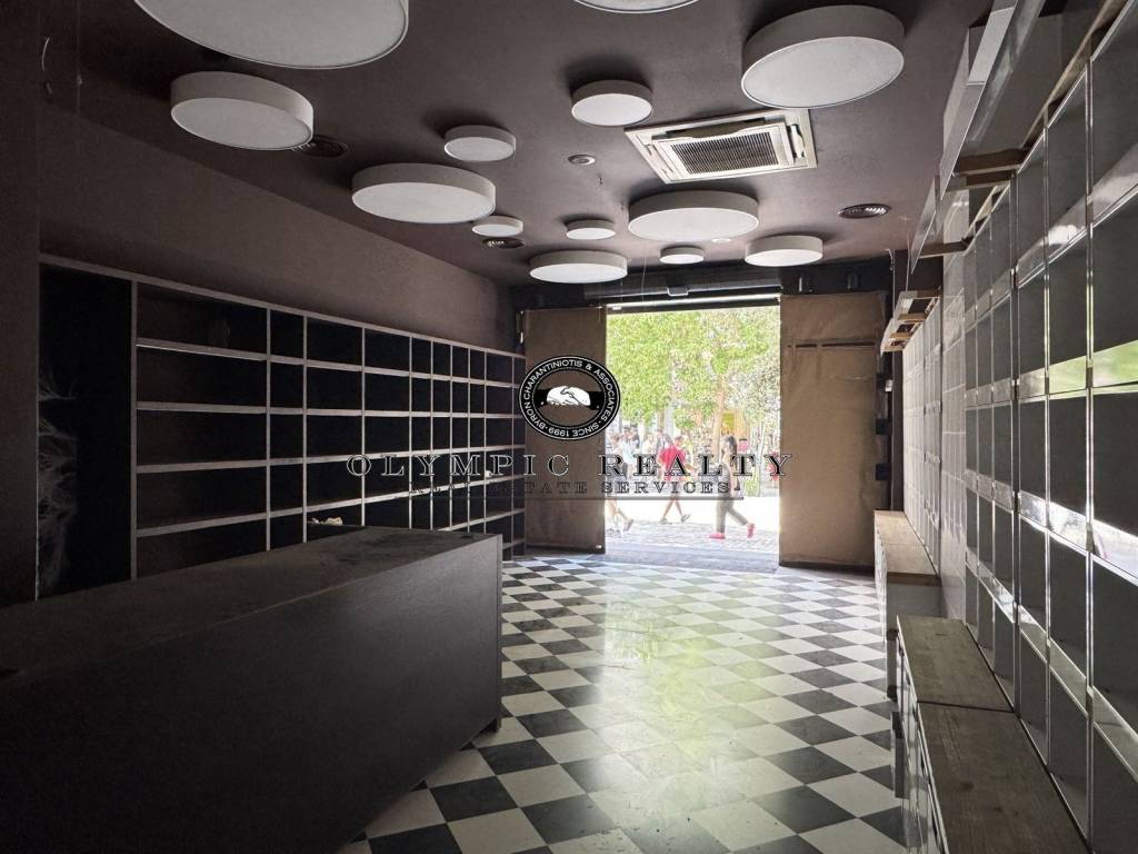 Εσωτερικοι χώροι