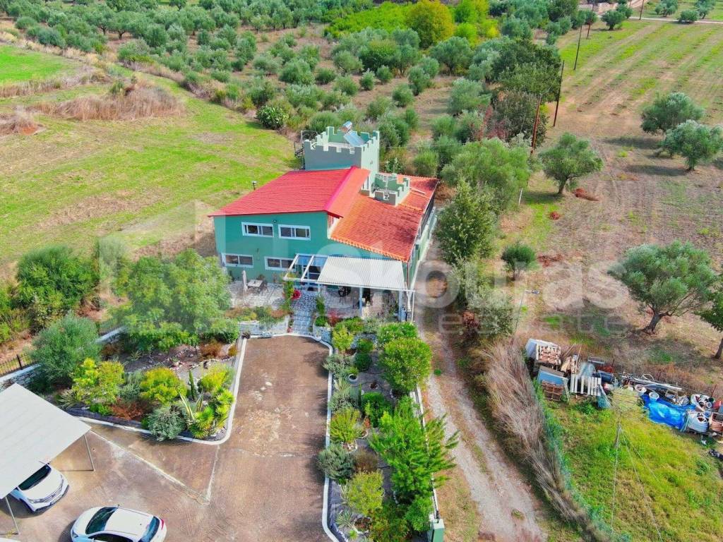 Εσωτερικοι χώροι