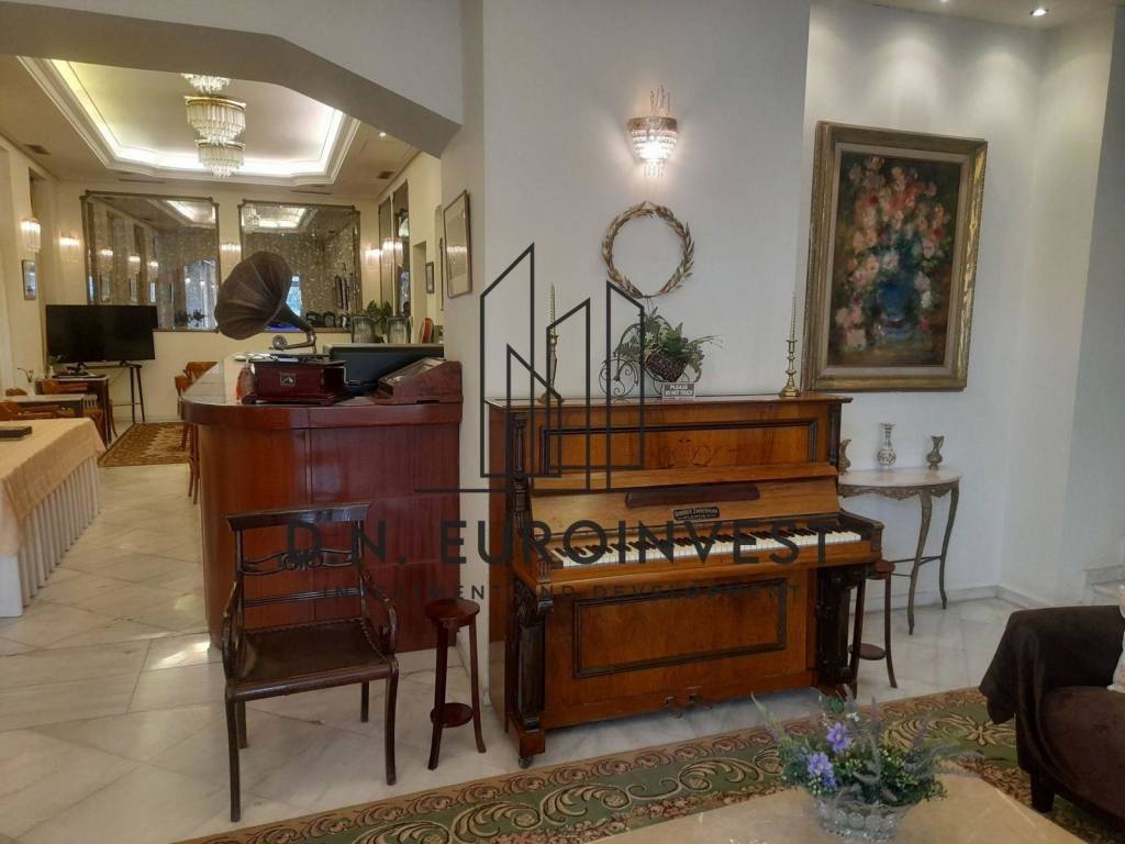 Εσωτερικοι χώροι